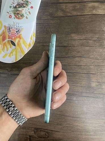 2 ci el iphone 7 plus: IPhone 11, Yaşıl, Face ID — 6