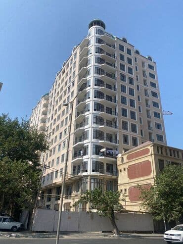 gencede 3 otaqli evlerin qiymeti: 3 otaqlı, Yeni tikili, m. Gənclik, 133 kv. m — 1