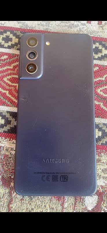 buds fe: Samsung Galaxy S21 FE, rəng - Bənövşəyi, İki sim kartlı — 2