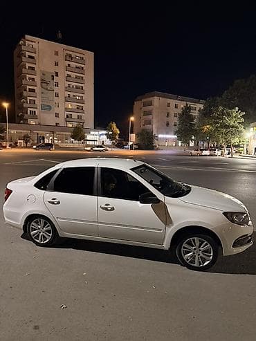 Продажа авто: Hazir lizing 15 ayi qalif Hec bir problemi yoxdur Mator karobka ideal — 3