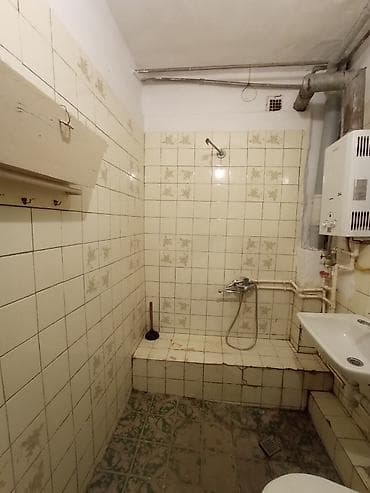 mida 2 kiraye evler: Bakıxanov qəsəbəsi köhnə Dvoreslə üzbəüz (icraya yaxın)parka baxan — 7