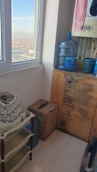 gence evler kiraye: Binəqədi rayonu 9-cu mikrarayonda 17 mertebeli binanın 9-cu — 7