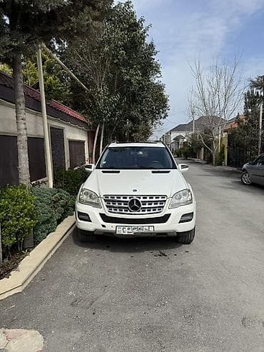 mersedes kapot: Mercedes-Benz M-Class: 3.5 l | 2008 il Ofrouder/SUV — 1