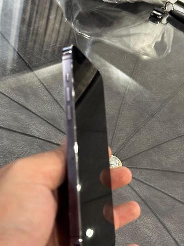 perexadnik iphone: IPhone 14 Pro Max, 256 GB, Deep Purple, Barmaq izi, Simsiz şarj, Face ID — 5