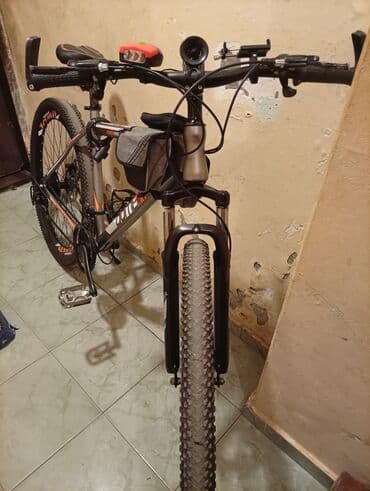 Velosipedlər: Dağ velosipedi – AMN 880 modeli Xüsusiyyətlər: - Çərçivə: yüngül — 3