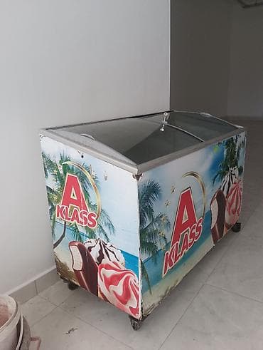 Soyuducu avadanlığı: Şüşəli dondurucu, Uğur, Türkiyə — 2