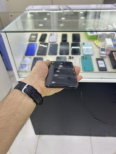 qulaqcıq iphone: IPhone Xs Max, 256 GB, Space Gray, Face ID — 4