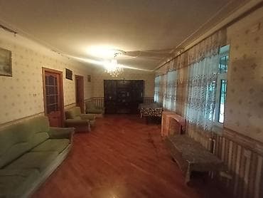 gencede ev: Qaraçuxur qəs. 4 otaqlı, 120 kv. m, Kredit yoxdur, Orta təmir — 9