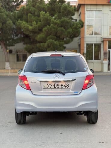 220 mator: Toyota Vitz: 1.3 l | 2012 il Hetçbek — 19