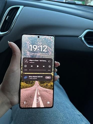 rəsmi note 14: Redmi Note 14 Pro, 256 GB, rəng - Qara, Sensor, Barmaq izi, Simsiz şarj — 4