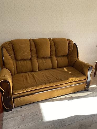 saloglu divan kreslo: Divan işlenmiş evdedi — 2