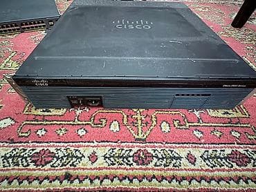 wifi modemler: Cisco 2900 Series (Model 2921) peşəkar router - Kiçik və böyük — 2