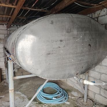 Bak, Paslanmayan polad