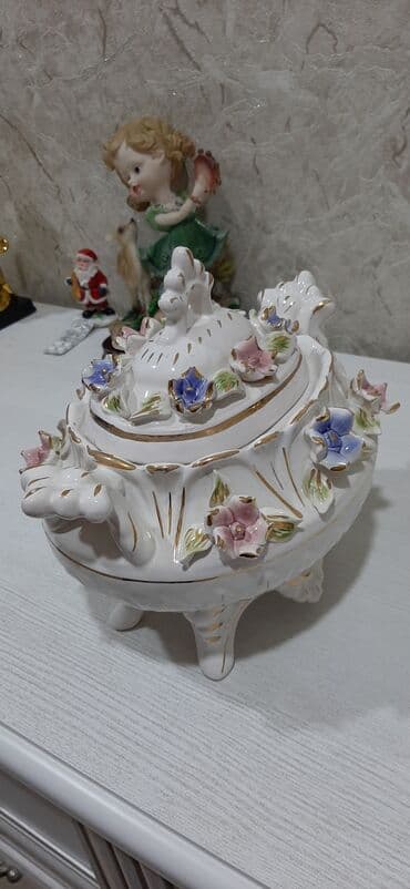 ваза для сладостей: Антикварная ваза шкатулка.фарфор, лепка.старая. в идеальном состояние — 5