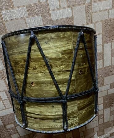 Fleytalar: Çox təcili satılır. Sağanağı quru və ağırdır. Sm58 mikrafon var. Çixol — 2