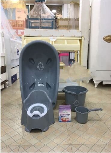 usaq qizil sirqalari: Uşağ üçün hamam dəsti 5hissədən ibarətdir:Vanna-vedrə-su — 8