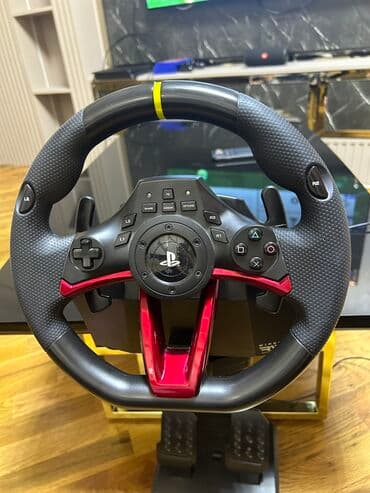 В хорошем состоянии. Ни единой царапины. Все работает