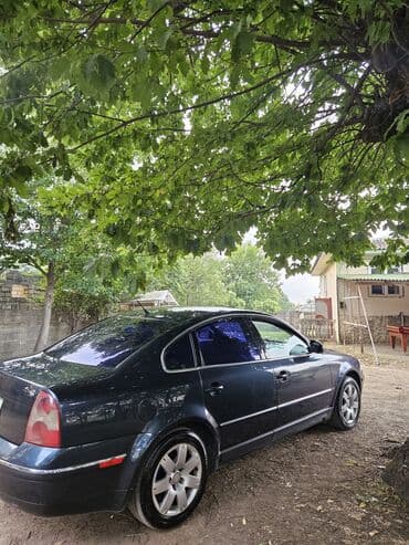 Информатика: Volkswagen Passat: 1.8 л | 2004 г. Седан — 2