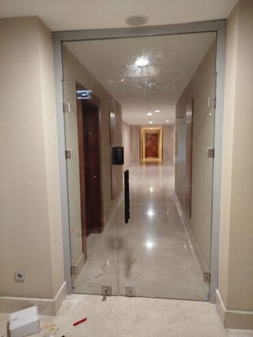 az smart kassa aparatı: ŞÜŞƏ QAPILAR. ELEKTRO-ZAMOK LU. ALÜMİNİUM MAĞAZA VİTRAJLARI — 2