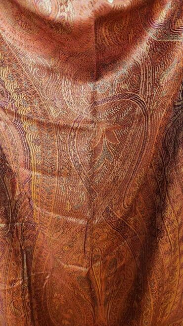 шарфы и палантины из пашмины: Paşmina şarf Hindistandan hədiyyə olaraq alınmışdı. Ehtiyac olmadığı — 7