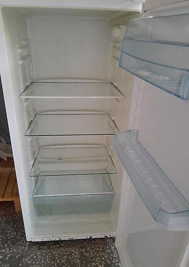 ayfon 11 islenmis: İki qapılı soyuducu (üstdə dondurucu) - Klassik ağ gövdə, yuxarıda — 2