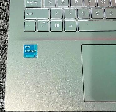120 hz monitör: ASUS VivoBook 15 noutbuku - Ekran: 15.6" geniş çərçivəsiz dizayn, FHD — 2