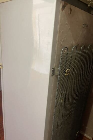 taube soba: 2 qapılı Taube Soyuducu Satılır, rəng - Ağ — 3