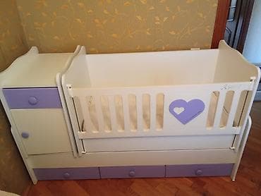 Oğlan və qız üçün, Dördbucaq, Beşik, Yellənmə mexanizmsiz