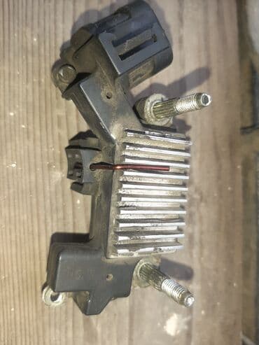 suret qutusu satilir: Hunday 2 turbo dizel dinamo rele — 4