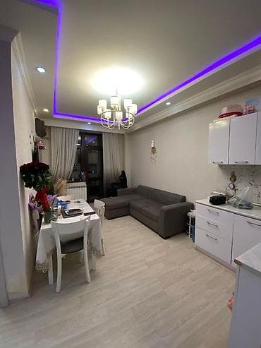 domik evler: Inqilabda Asan Xidmetin yaninda 2 otaqli ev 1200 Aznə icareye — 2