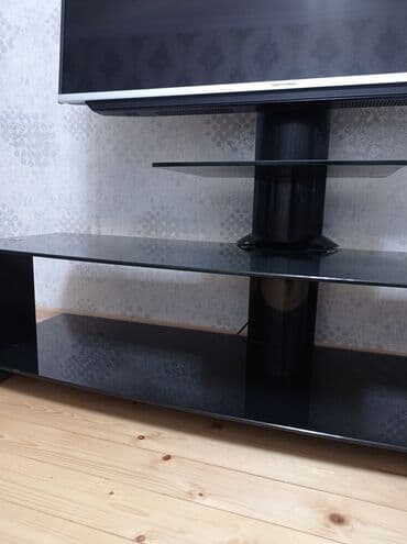 sutular: İşlənmiş, Düz TV altlığı, Polkalı, Şüşəli — 2