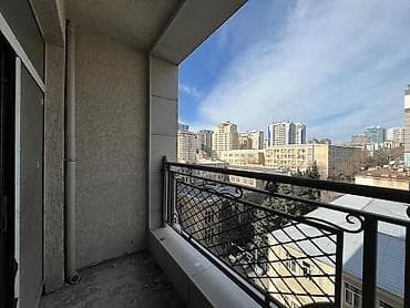 basavik satisi: Satılır 1 otaqlı yeni tikili 41 m², 28 May m. Kateqoriya Yeni tikili — 1