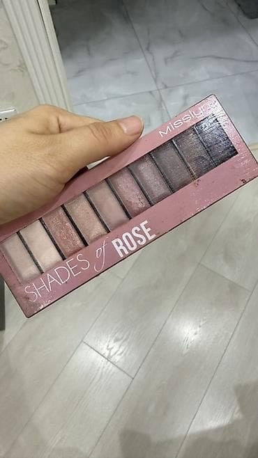 bil: Misslyn “Shades of Rose” göz kölgəsi palitrası - 10 rəngdən ibarət — 2