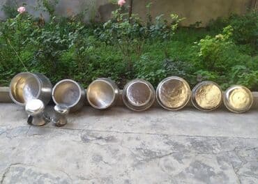 qızıl onluq qiyməti: Mis qazanlar, çömçə, satıl və s. satılır. Gehizlik üçün 25 il qabaq — 5