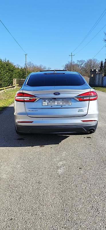 авто фары: Ford Fusion: 1.5 л | 2020 г. 194000 км Седан — 2