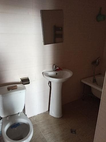 Mehemmedli dairesin yani yeni tikili bina. 9/8 radnoy iki otaq qaz — 7