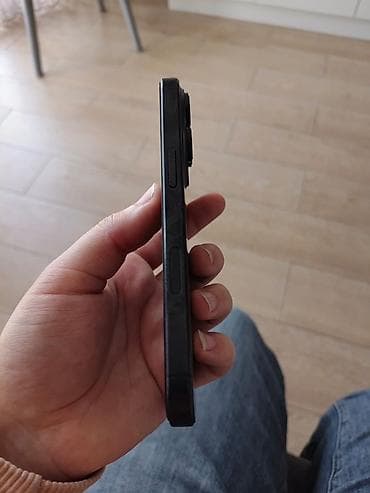 iphone se 2: IPhone 16 Pro, 256 GB, Black Titanium, Face ID — 2