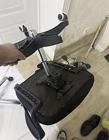 Təkərli, Qolları tənzimlənmir, Parça