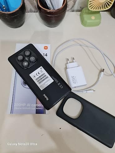 Xiaomi 14 Pro, 256 GB, rəng - Qara, 
 Sensor, Barmaq izi, Simsiz şarj