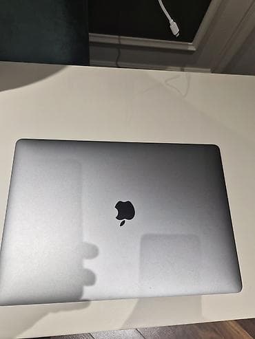 macbook air 13 fiyat: MacBook ideal vəziyyətdədir, Almaniyadan alınıb. Baterreyası yenidir — 1