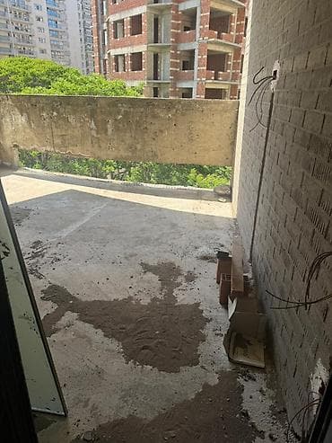 ofis: 4 otaqlı, Yeni tikili, 205 kv. m — 8