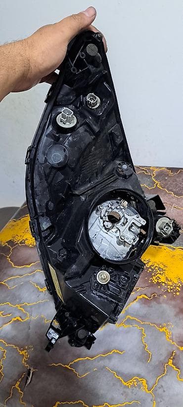 samand: Sol, Yaxın və uzaq vuran işıqlar Toyota, Orijinal, İşlənmiş — 5