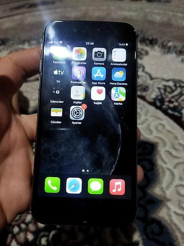 iphone 11 pro max azerbaycan fiyatı: IPhone 8, 256 GB, Qara, Barmaq izi — 3