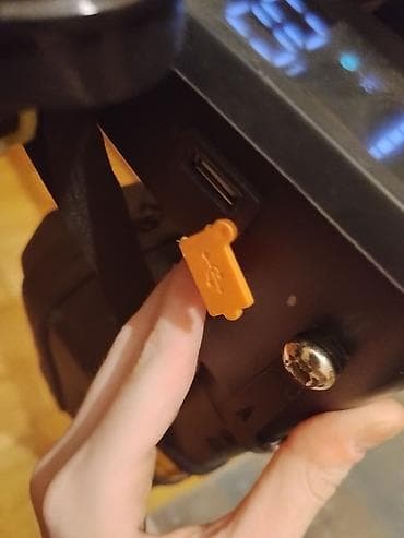 elektrik skutur: İşlənmiş Elektrik samokat 10", 501 - 750 Vt, 36 - 45 km/s, Ünvandan götürmə — 4