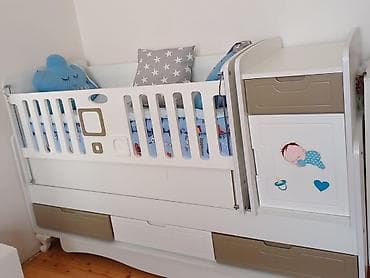 Oğlan və qız üçün, Beşik