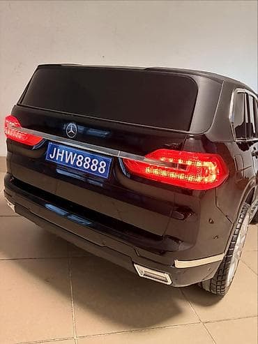 Детский мир: Uşaq üçün elektrikli minik avtomobili – premium dizayn - Korpus: qara — 7