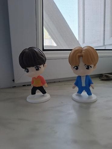 bts canta: Kolleksiya üçün miniatür fiqurlar – 2 ədəd - Stil: k-pop bts qrupu - — 1