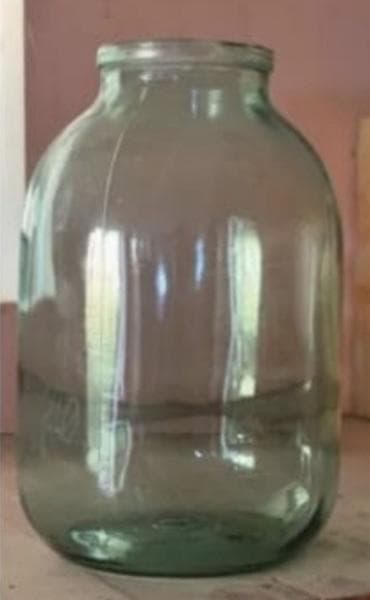 Şüşə banka – 3 litr. Mətbəx və məişət üçün universal həcmli klassik