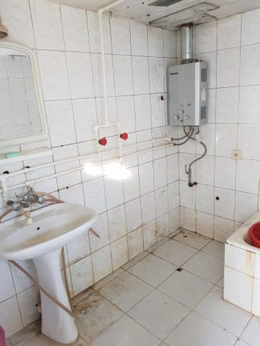 Kirayə evlər: 50 kv. m, 2 otaqlı — 5