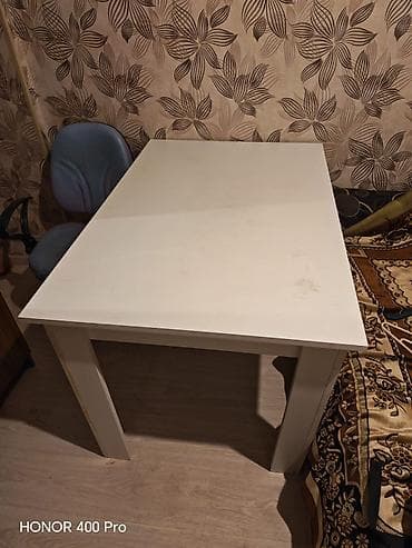 ucuz stular: Ağ rəngli masa - Sadə və minimal dizayn - Düzbucaqlı stolüstü, hamar — 1